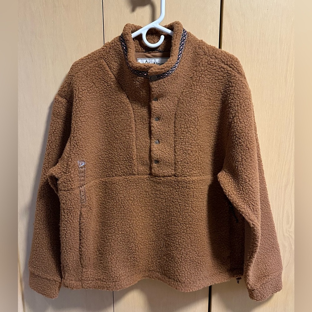 Alpine Design I/4 Snap Sherpa Pullover - NWT
